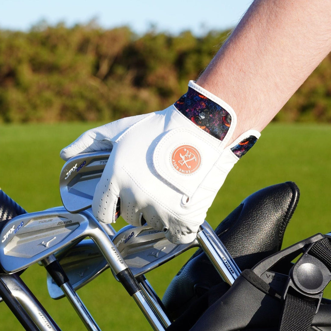 Cool golf glove
