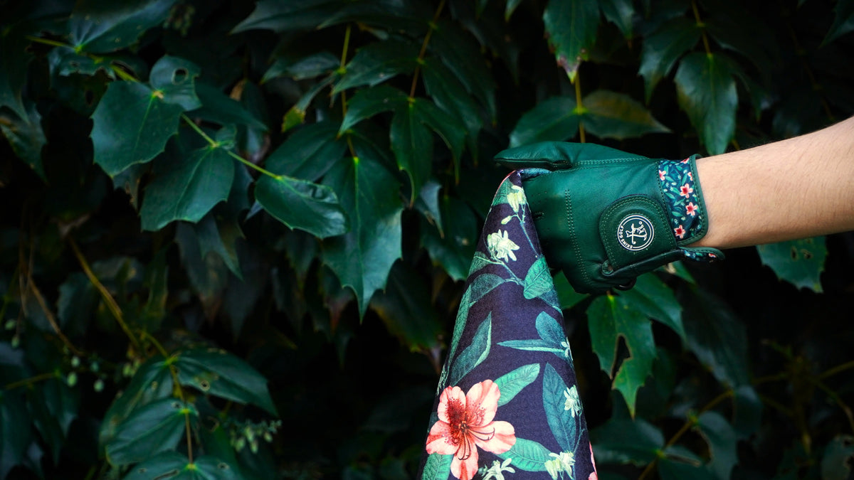 Azalea Golf Glove and Towel